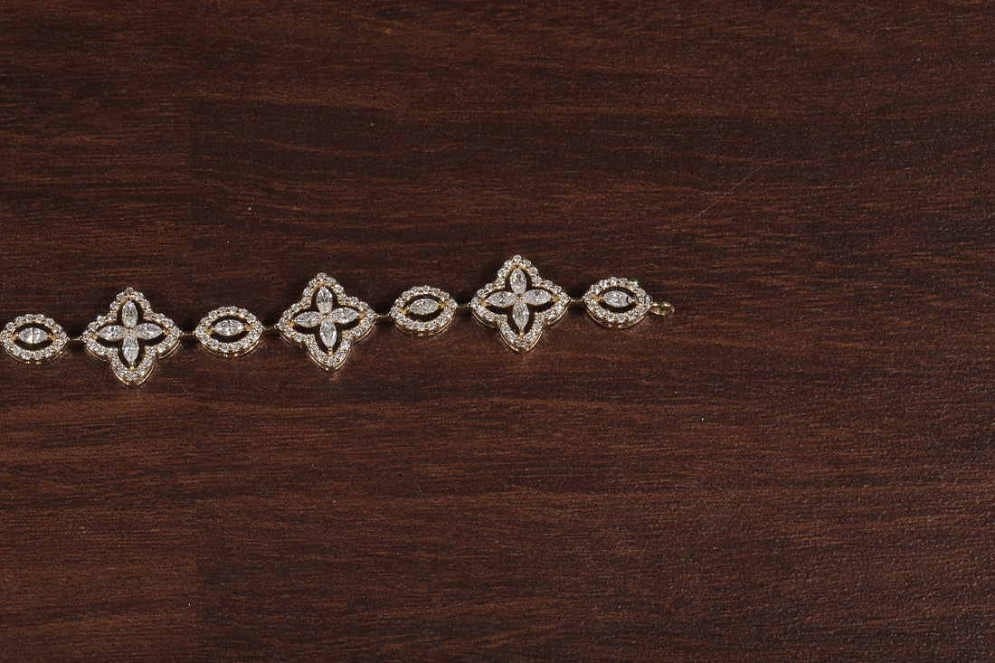 Marquise Round Lab Grown Diamond Bracelet, Flower shape