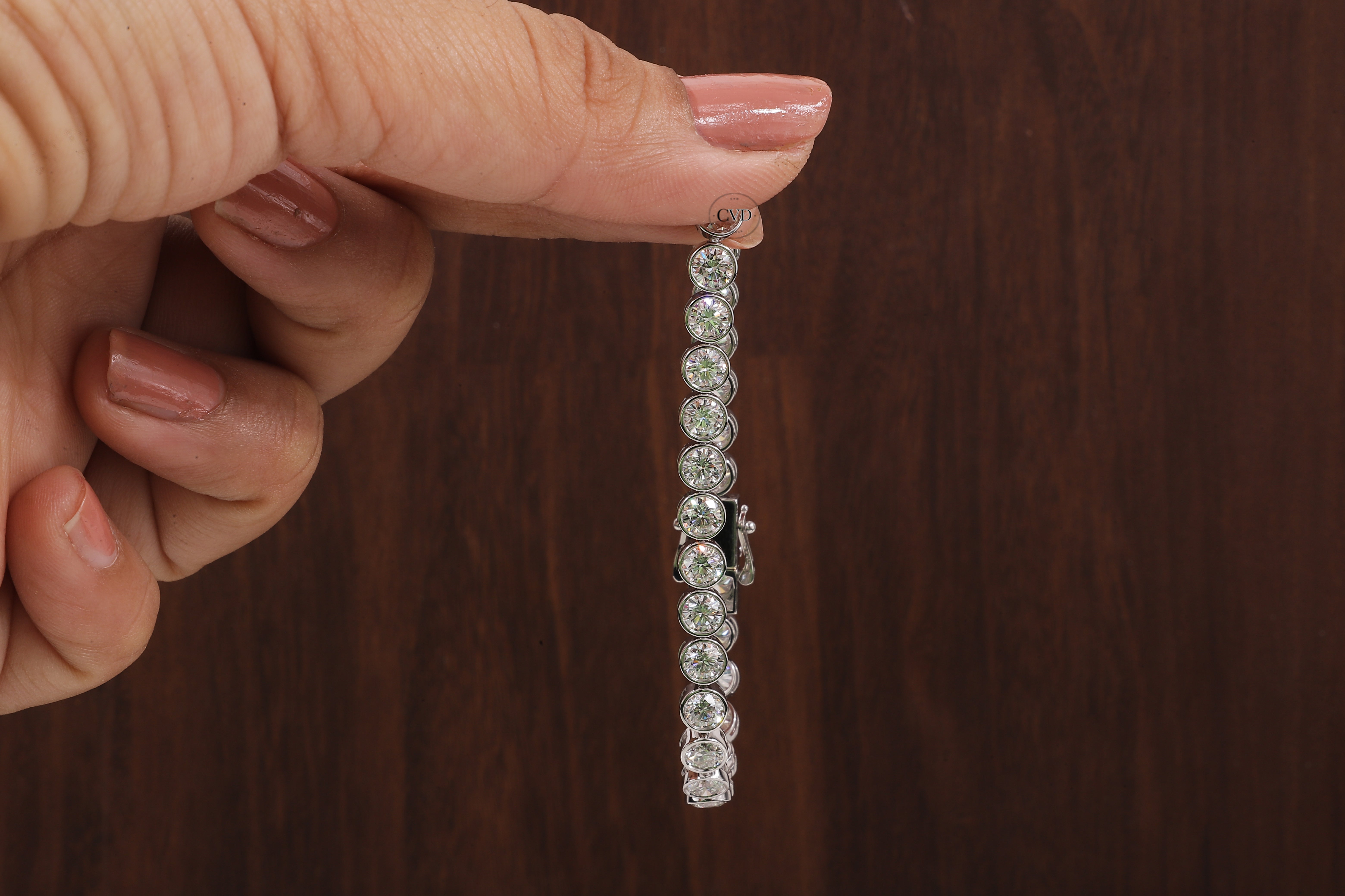 Round Cut Bezel Setting Lab Grown Diamond Bracelet