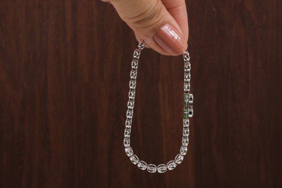Round Cut Bezel Setting Lab Grown Diamond Bracelet