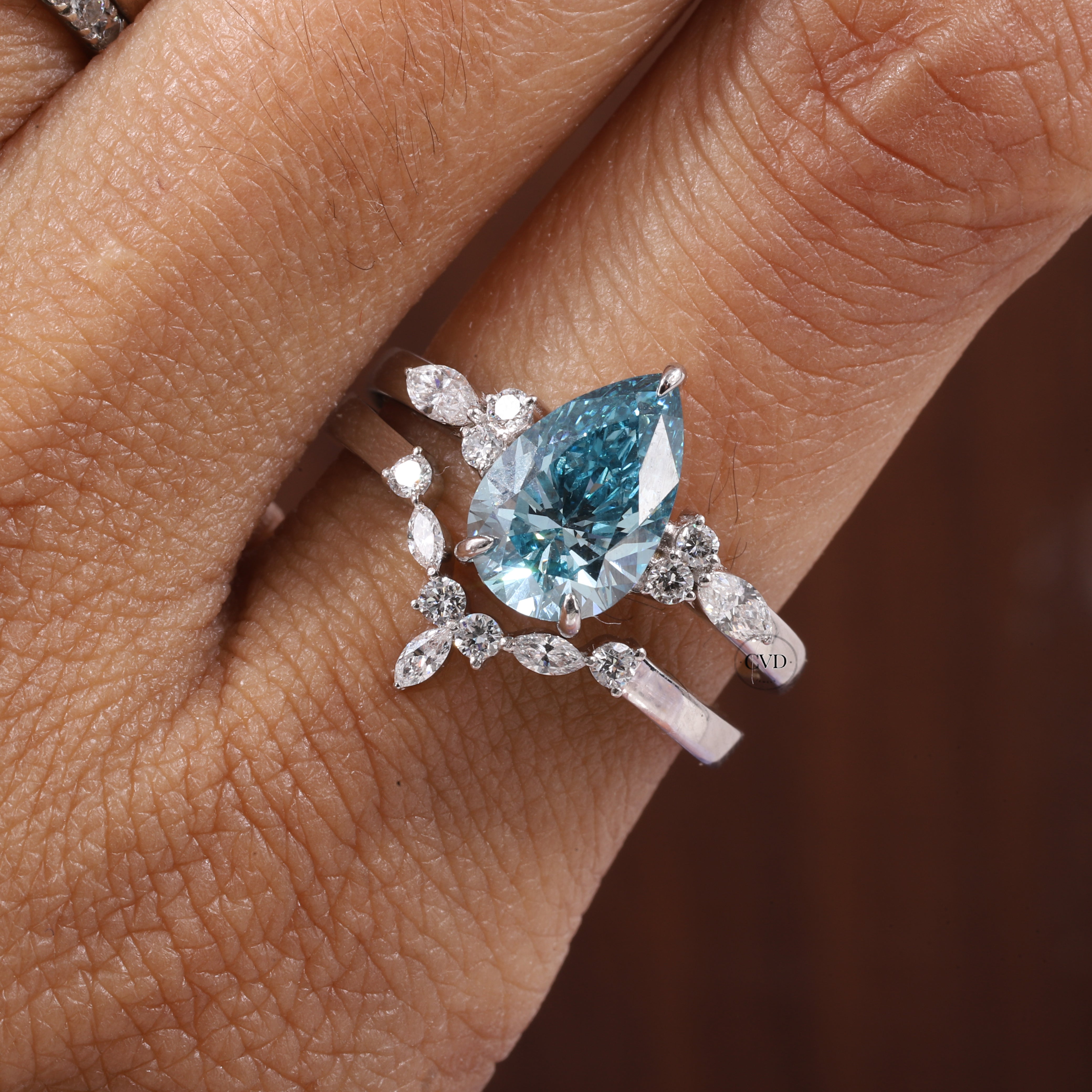 2 CT Blue Pear Cut Lab Grown Diamond Ring, Matching Curved Band