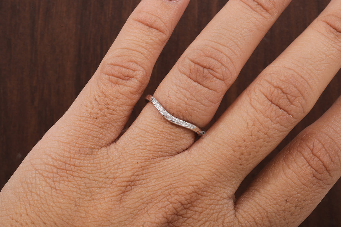 Vintage wedding band, Nature Inspired Leaf Wedding Ring Solid Gold Wedding