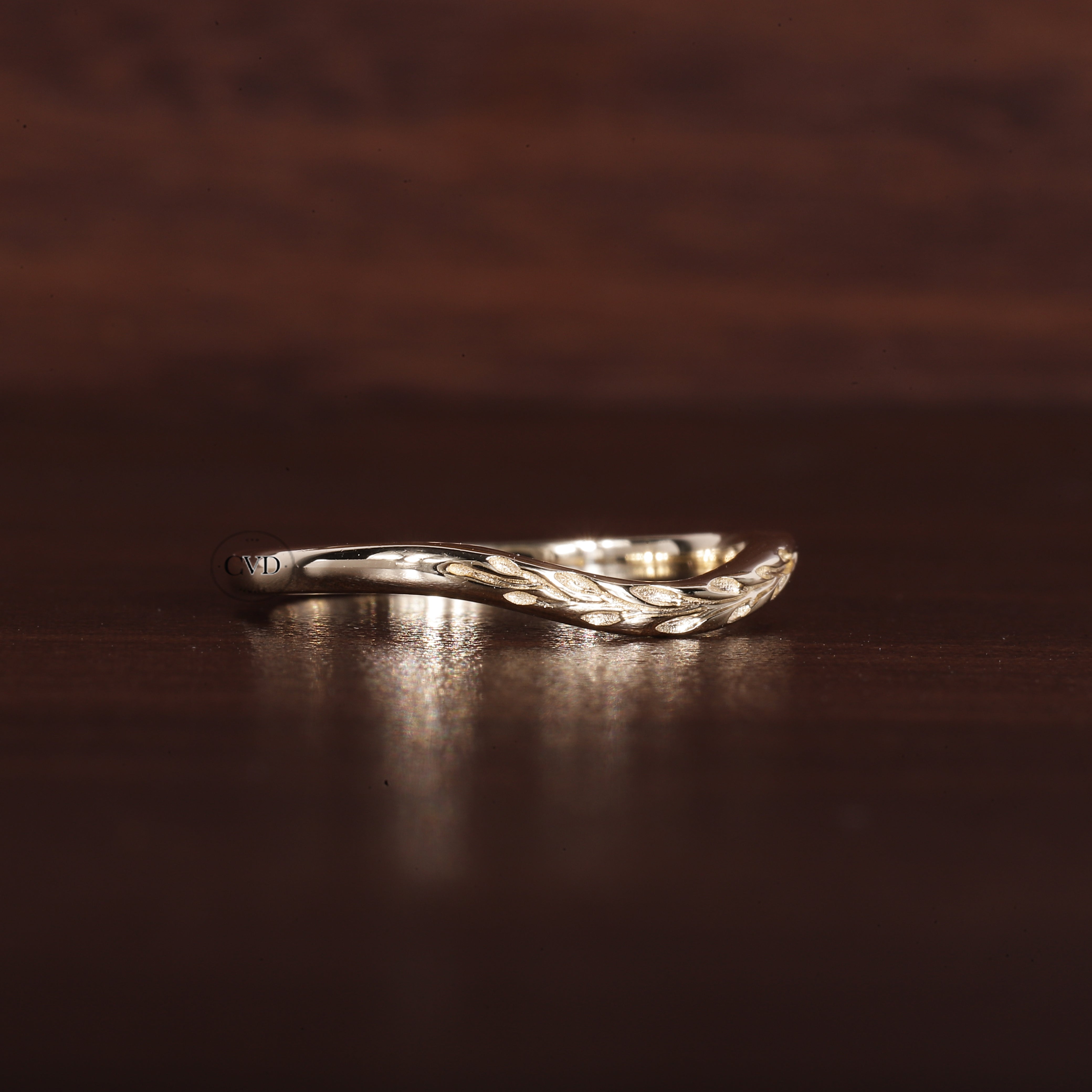Antique Wedding curved band yellow gold ring|bridal Promise Leaf ring