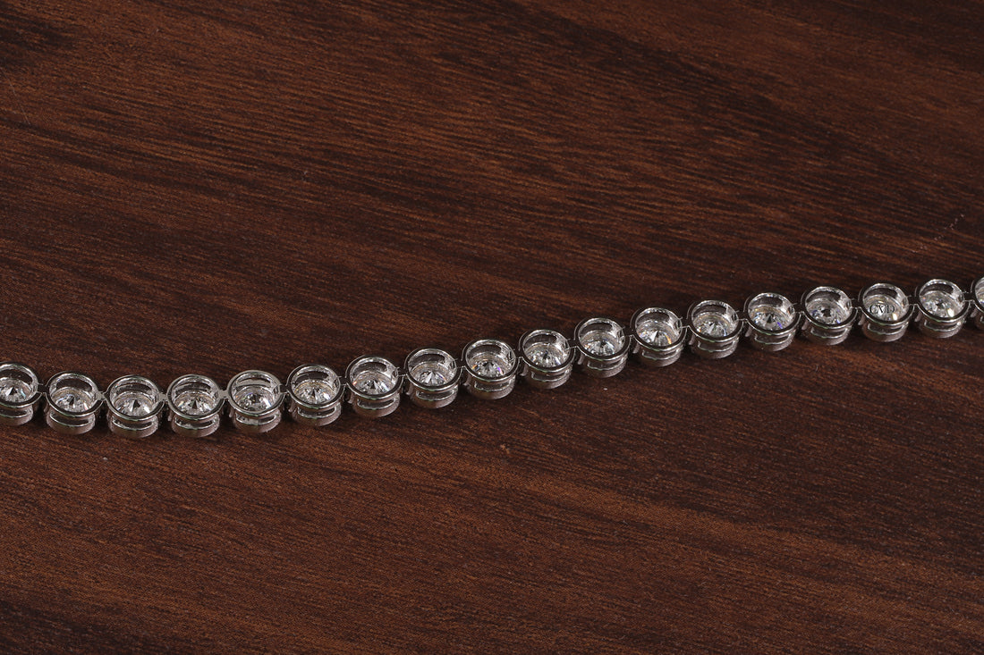 Round Cut Bezel Setting Lab Grown Diamond Bracelet