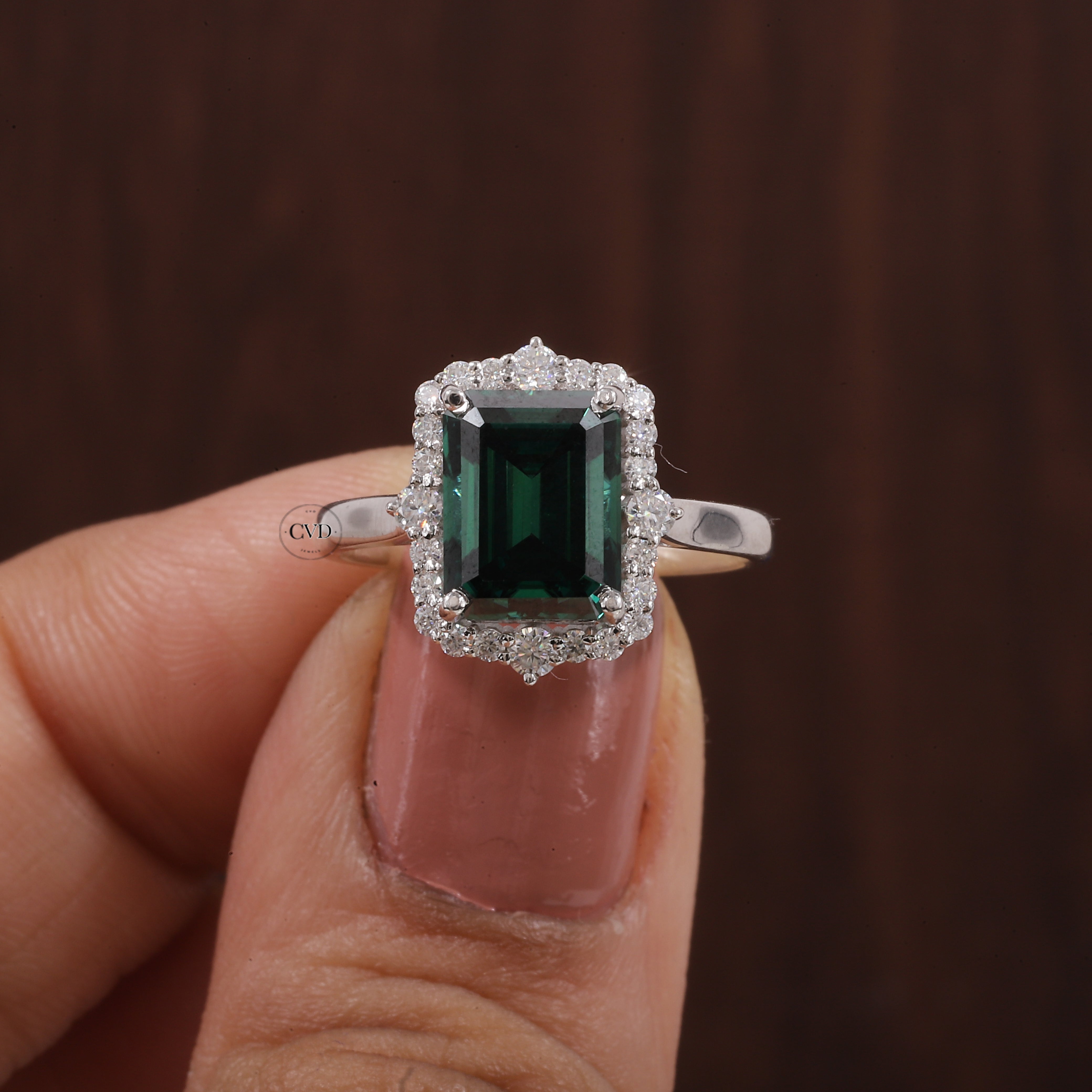 Solid 14K Gold Green Emerald Ring 2.5CT Moissanite Emerald| CVD Jewels