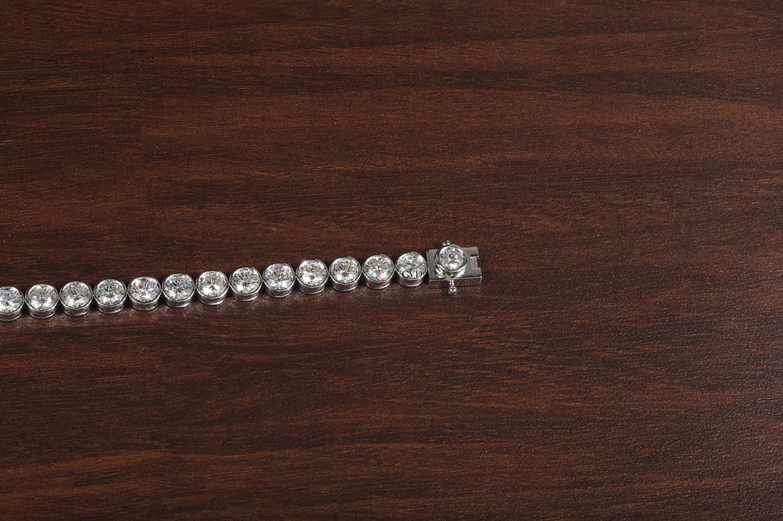 Round Cut Bezel Setting Lab Grown Diamond Bracelet