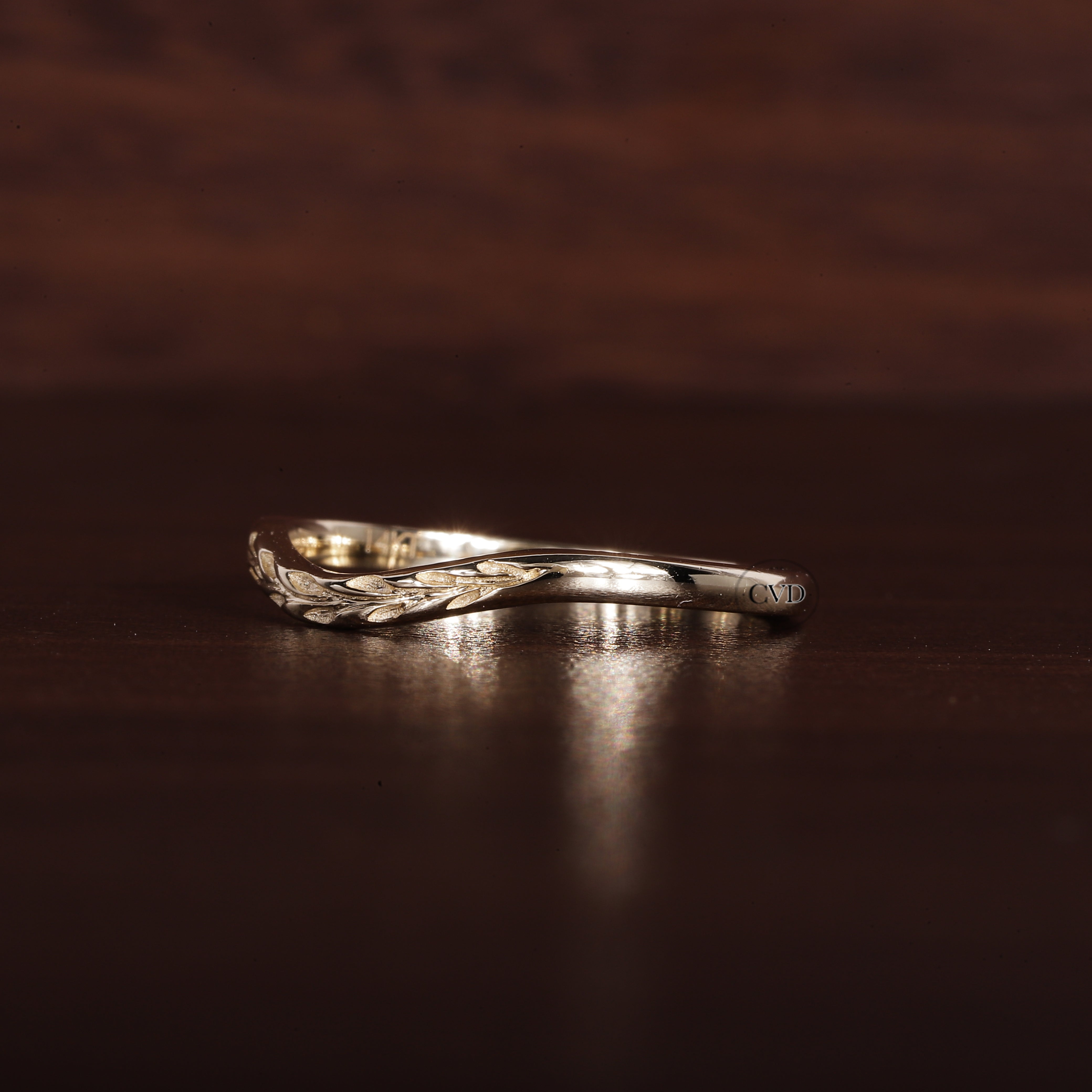 Antique Wedding curved band yellow gold ring|bridal Promise Leaf ring
