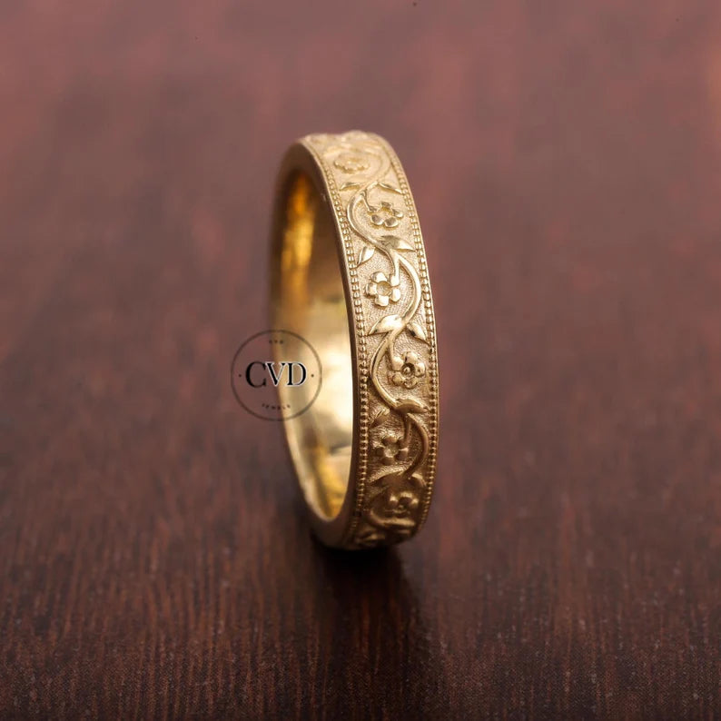 Floral Wedding Band / Vintage Look Wedding Ring