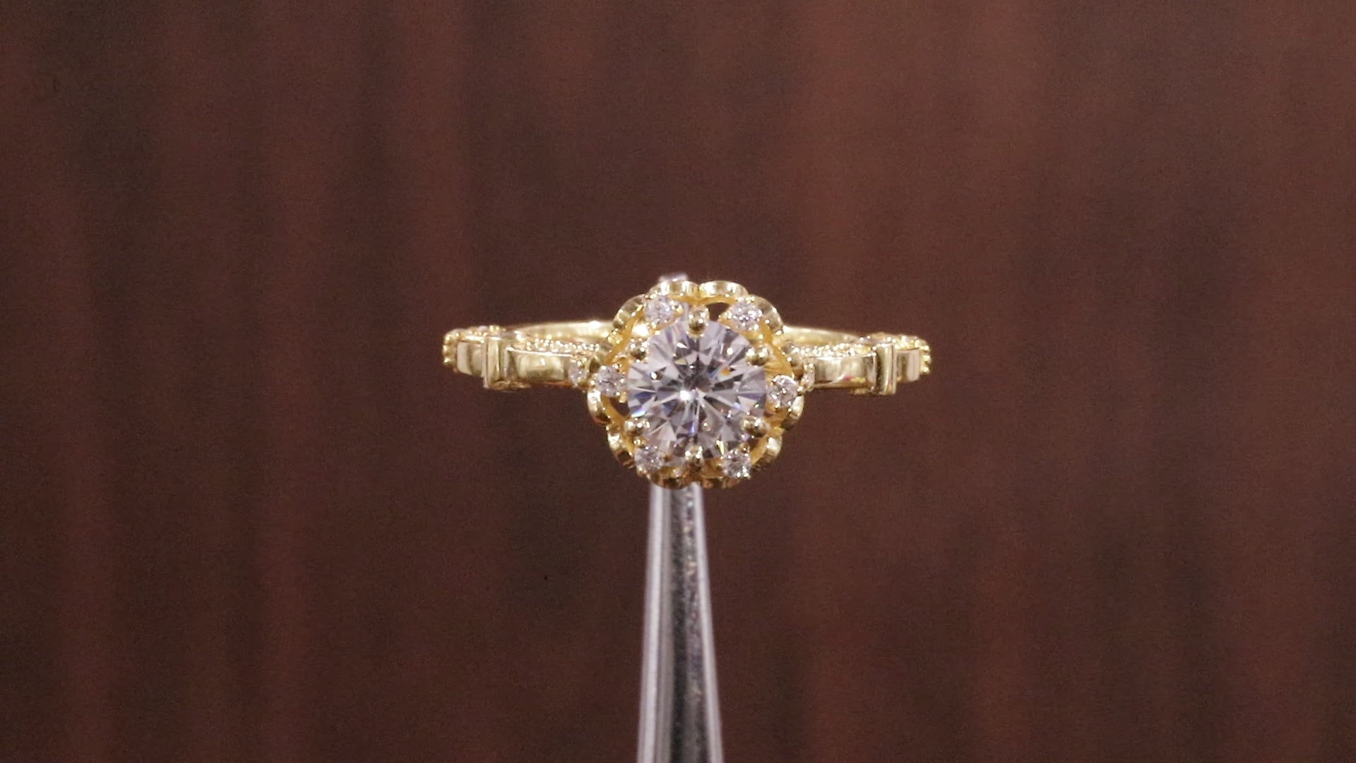 Vintage Round Wedding Ring, Moissanite Engagement Ring