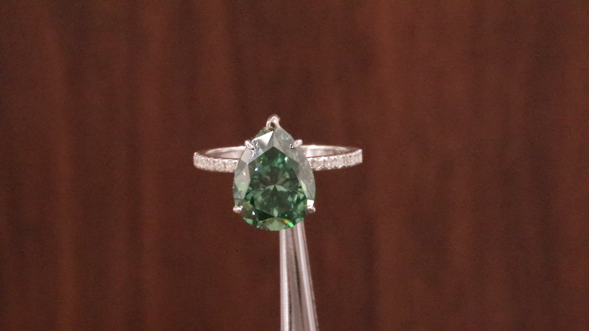 3.0 CT Green Moissanite Pear Cut Solid Gold Emerald Engagement Ring, Womens Green Solitaire Ring