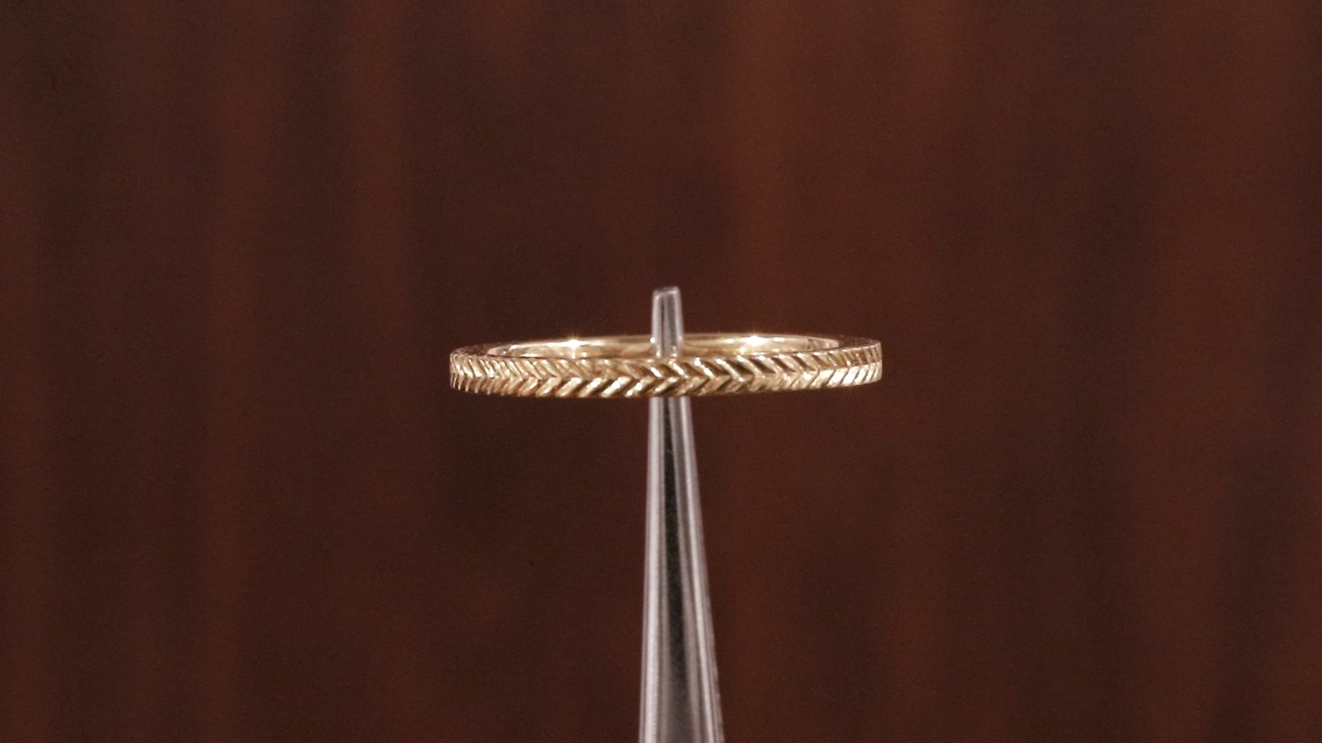 Wedding band for women 14k Gold Wedding Band Laurel Wedding Chevron Braid